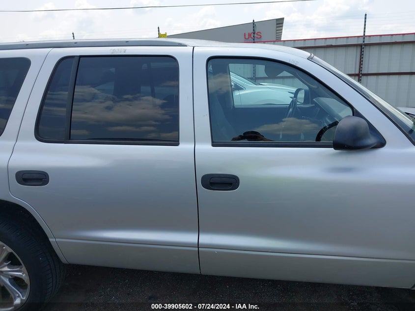 2003 Dodge Durango Sport/Sxt VIN: 1D4HR38N33F576373 Lot: 39905602