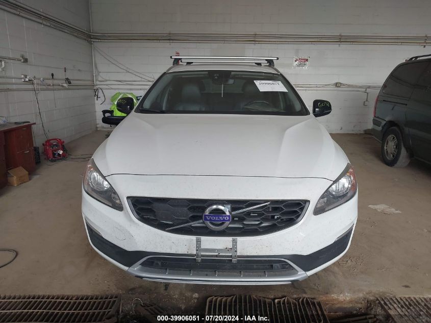 2017 Volvo V60 Cross Country T5 VIN: YV440MWK4H1039937 Lot: 39906051