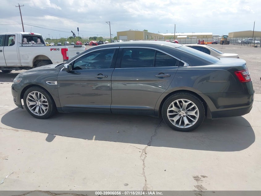 2017 FORD TAURUS LIMITED - 1FAHP2F82HG104683