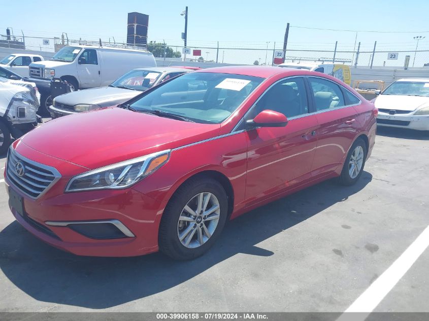 2017 Hyundai Sonata VIN: 5NPE24AF0HH592623 Lot: 39906158