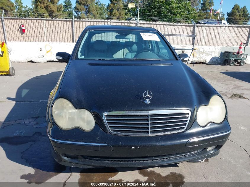2004 Mercedes-Benz C 230 Kompressor Sport/Sport VIN: WDBRF40J14F534745 Lot: 39906219