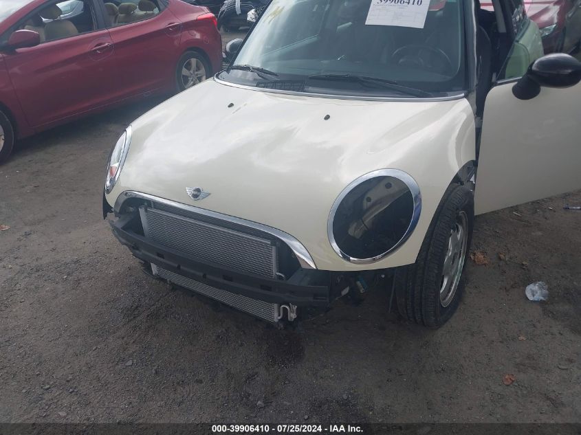 2010 Mini Cooper VIN: WMWMF3C59ATZ21395 Lot: 39906410