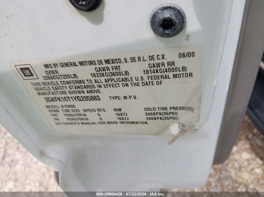 2000 GMC Yukon Xl 1500 Slt VIN: 3GKFK16T1YG205883 Lot: 39906426