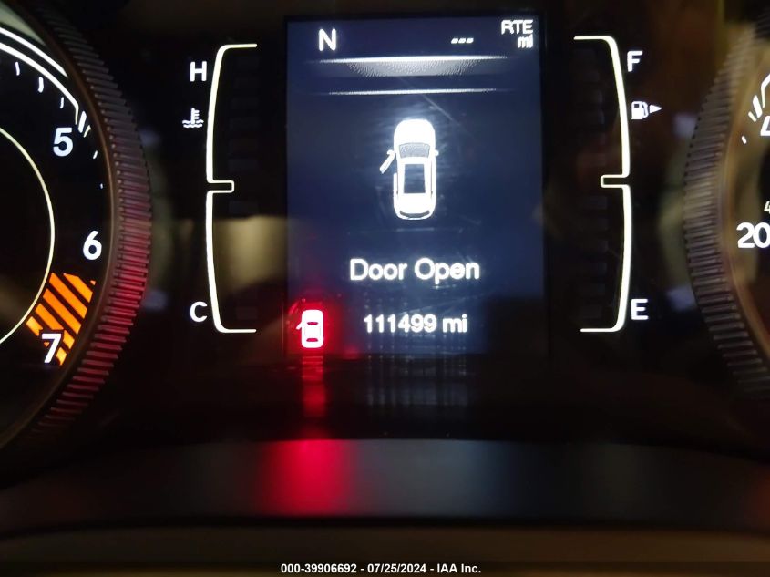 2015 Jeep Cherokee Latitude Altitude VIN: 1C4PJLCBXFW722818 Lot: 39906692