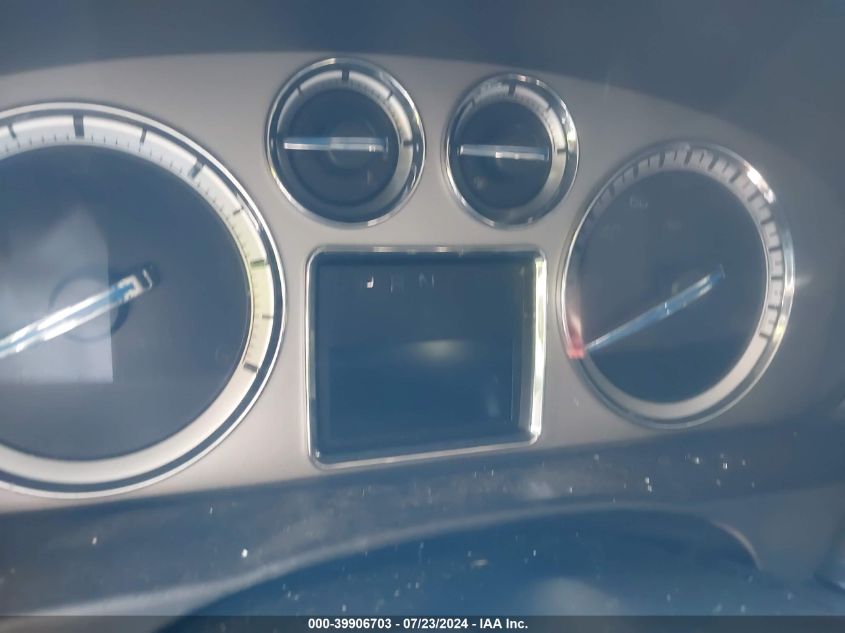 2010 Cadillac Escalade Luxury VIN: 1GYUKBEF8AR161157 Lot: 39906703