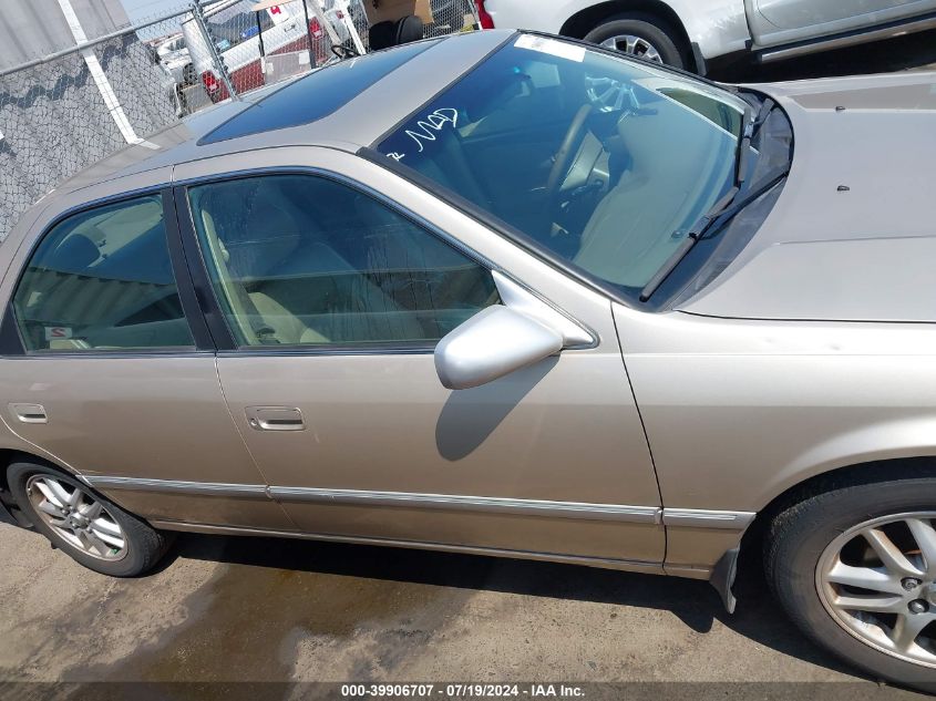 2000 Toyota Camry Xle V6 VIN: JT2BF28K0Y0238749 Lot: 39906707