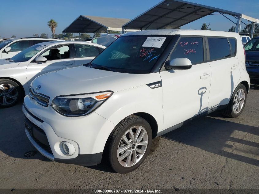 2018 Kia Soul + VIN: KNDJP3A59J7595645 Lot: 39906787