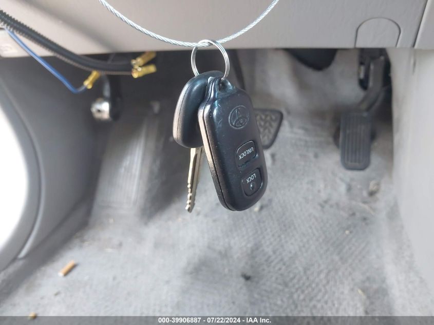 2005 Toyota Highlander Limited V6 VIN: JTEEP21AX50121948 Lot: 39906887