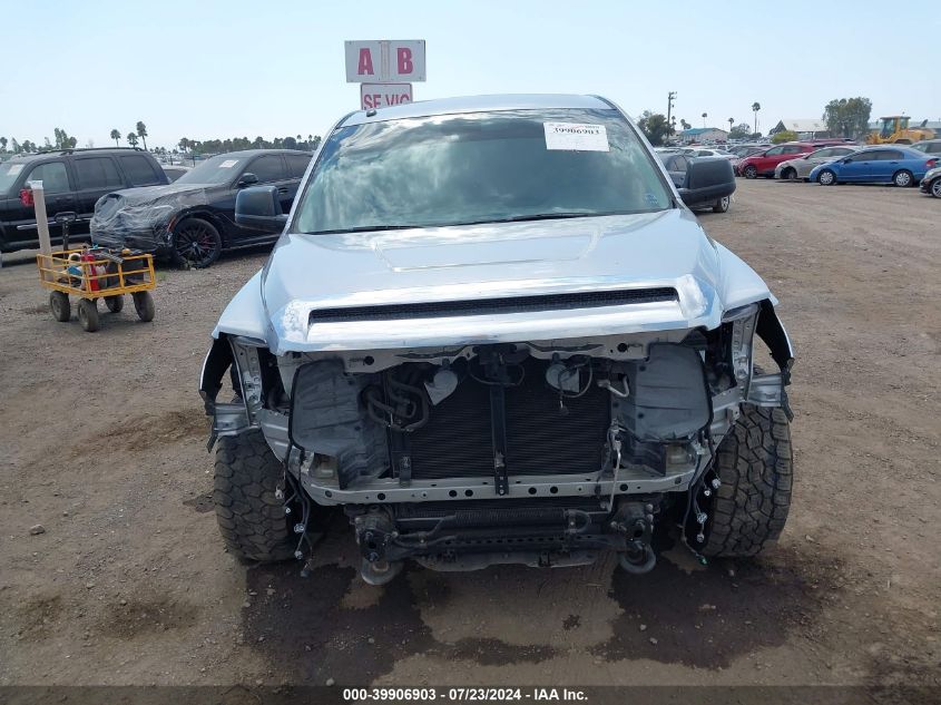 2018 Toyota Tundra Sr5 5.7L V8 VIN: 5TFDY5F11JX694942 Lot: 39906903