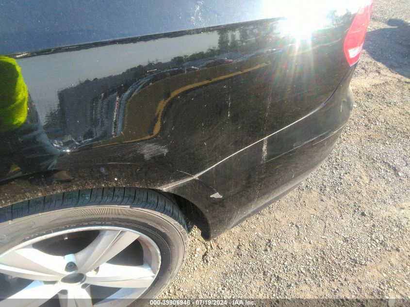 2014 Volkswagen Passat 1.8T Se VIN: 1VWBT7A35EC032950 Lot: 39906946