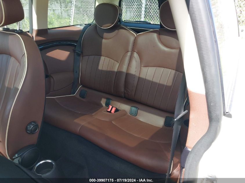 2011 Mini Cooper S Clubman VIN: WMWZG3C55BTY30399 Lot: 39907175