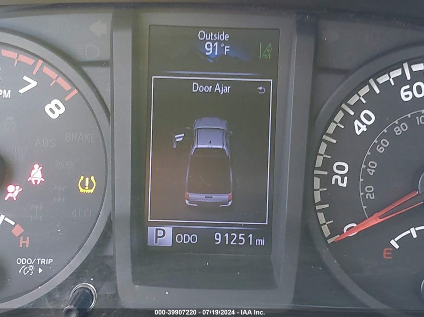 2019 Toyota Tacoma Access Cab/Sr/Sr5/Trd Spo VIN: 5TFRX5GN1KX157810 Lot: 39907220