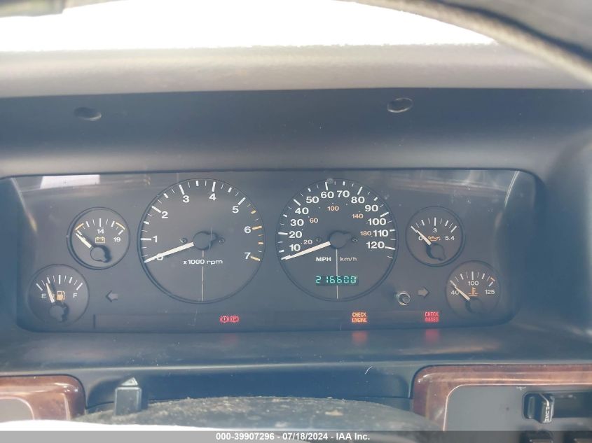 1998 Jeep Grand Cherokee Laredo VIN: 1J4GZ58S0WC106716 Lot: 39907296