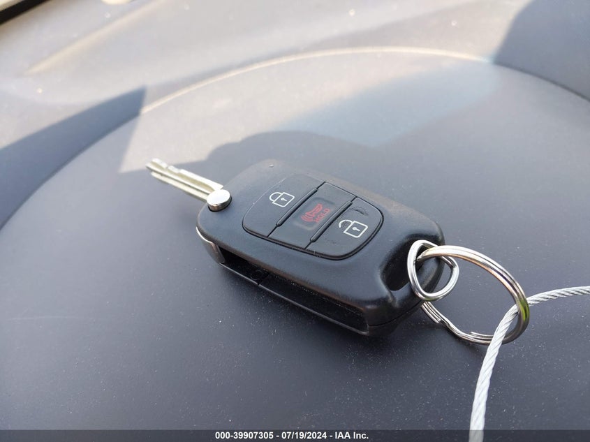 2013 KIA SOUL + - KNDJT2A69D7510662