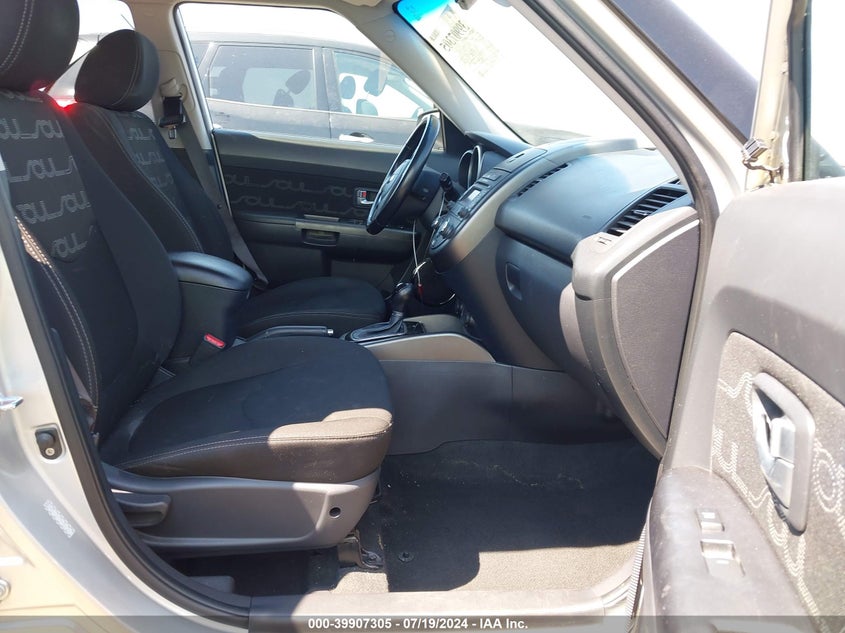 2013 KIA SOUL + - KNDJT2A69D7510662