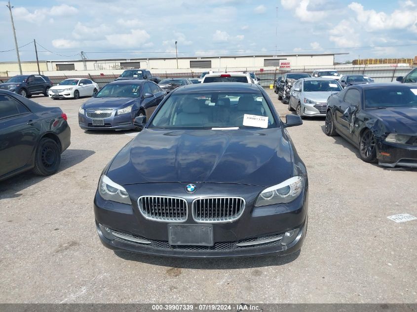 2011 BMW 528I I VIN: WBAFR1C50BC740210 Lot: 39907339