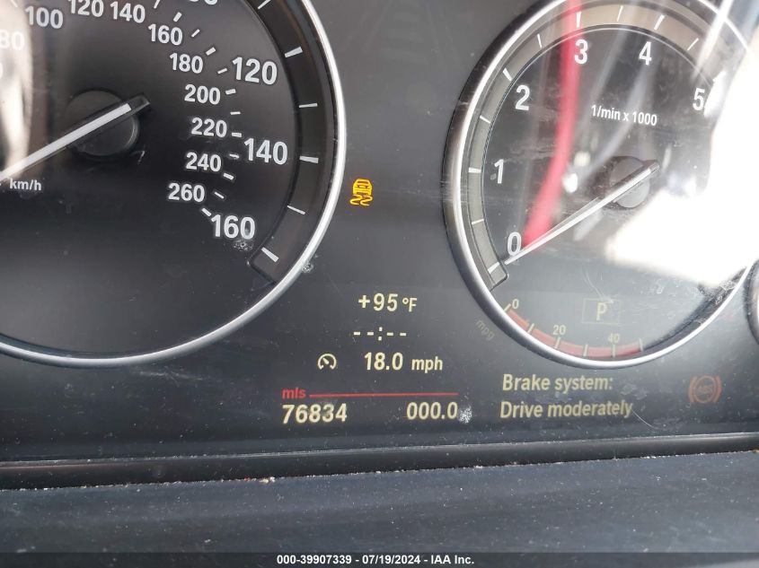 2011 BMW 528I I VIN: WBAFR1C50BC740210 Lot: 39907339