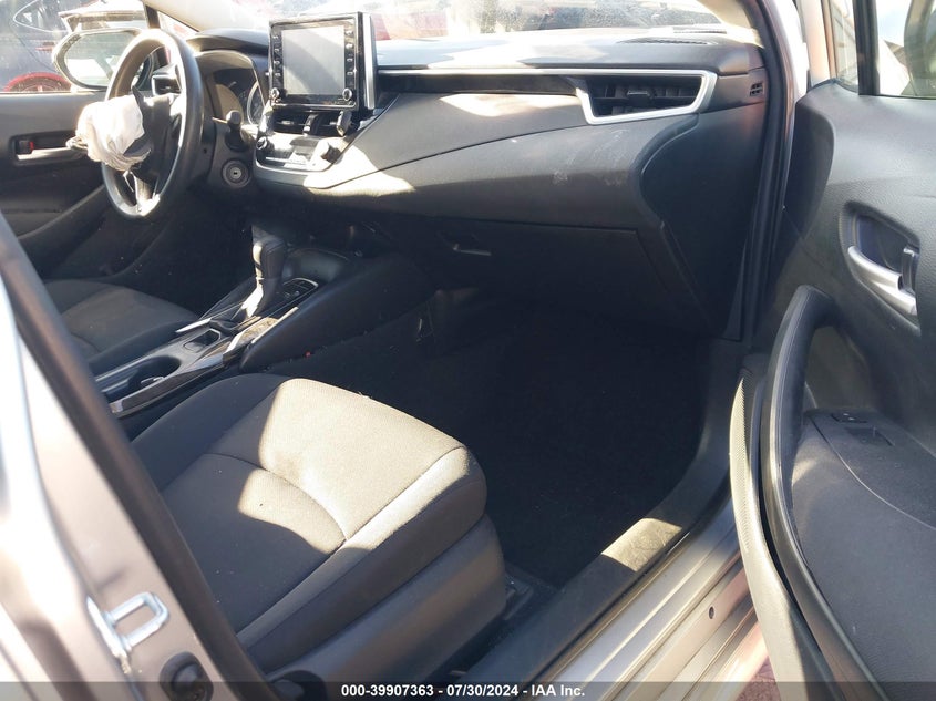 VIN JTDEPRAE9LJ028944 2020 TOYOTA COROLLA LE