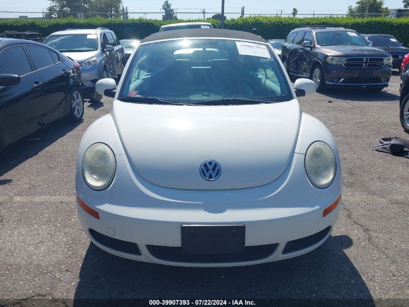 2010 Volkswagen New Beetle 2.5L VIN: 3VWRW3ALXAM006903 Lot: 39907393