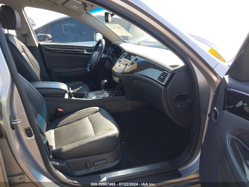 2012 Hyundai Genesis 3.8 VIN: KMHGC4DD2CU167740 Lot: 39907465