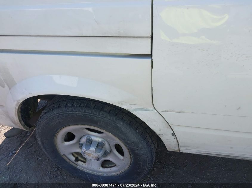 2003 Chevrolet Astro VIN: 1GCDL19X13B147399 Lot: 39907471