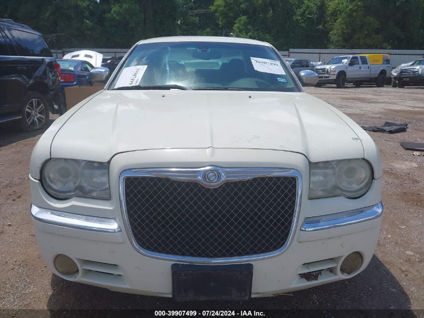 2010 Chrysler 300C Hemi VIN: 2C3CA6CT6AH153888 Lot: 39907499