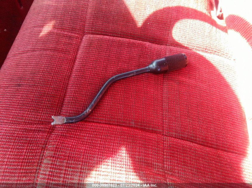 1993 Ford F150 VIN: 2FTDF15N8PCB10520 Lot: 39907823