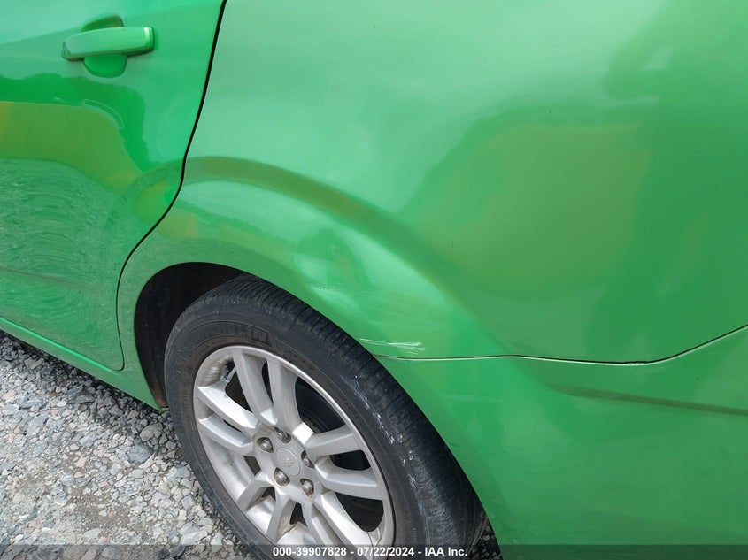 2015 Chevrolet Sonic Lt Auto VIN: 1G1JC5SHXF4142040 Lot: 39907828