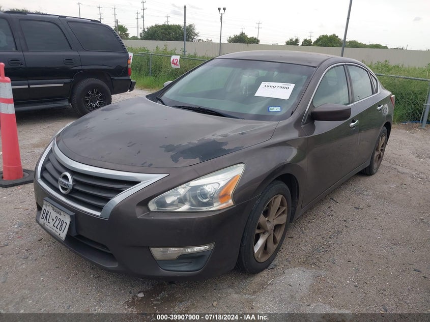 1N4AL3AP0DN483402 2013 Nissan Altima 2.5 Sv