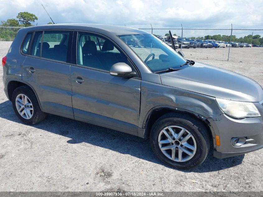 2011 Volkswagen Tiguan S VIN: WVGAV7AX0BW527624 Lot: 39907935