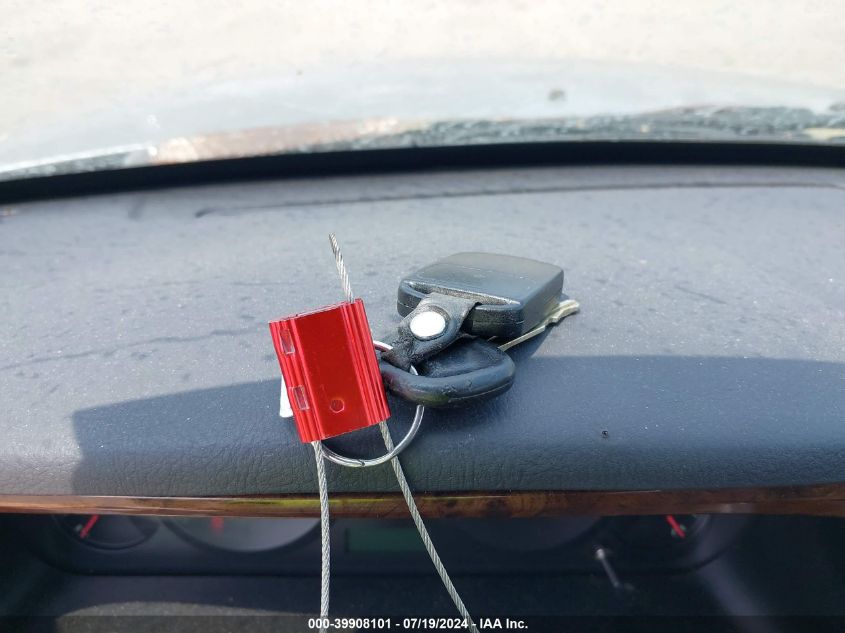 2004 Hyundai Elantra Gls/Gt VIN: KMHDN46DX4U881532 Lot: 39908101