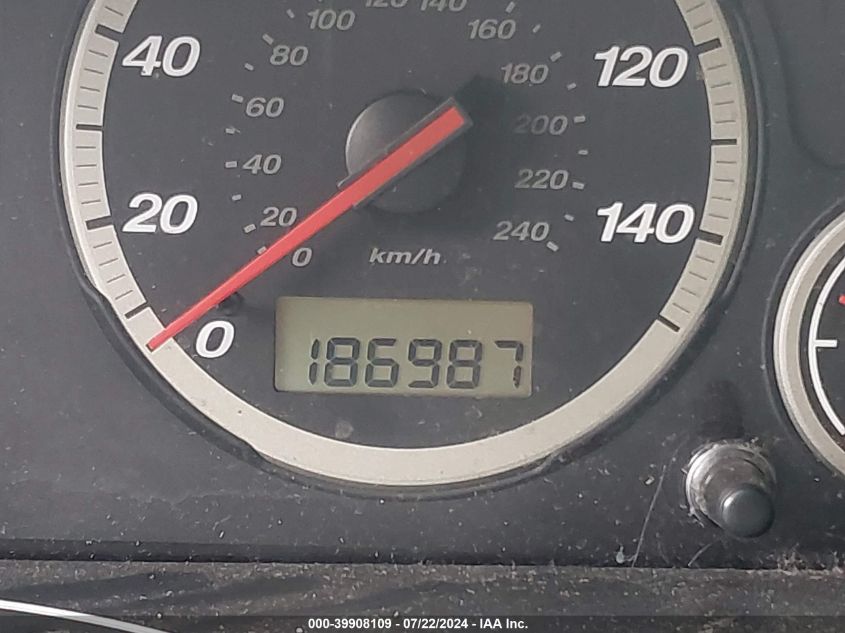 2004 Honda Cr-V Lx VIN: SHSRD78404U230536 Lot: 39908109