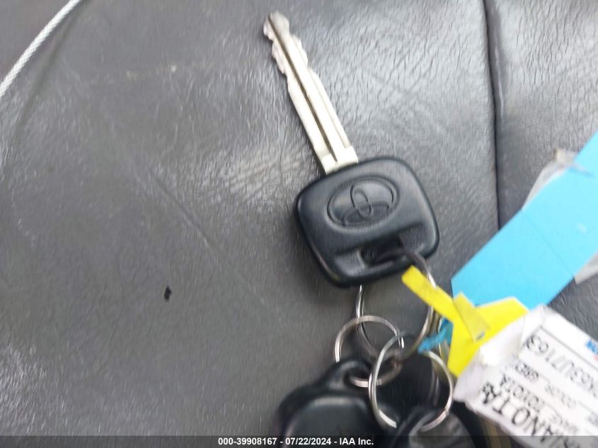 2003 Toyota Camry Le VIN: 4T1BE32K63U716324 Lot: 39908167