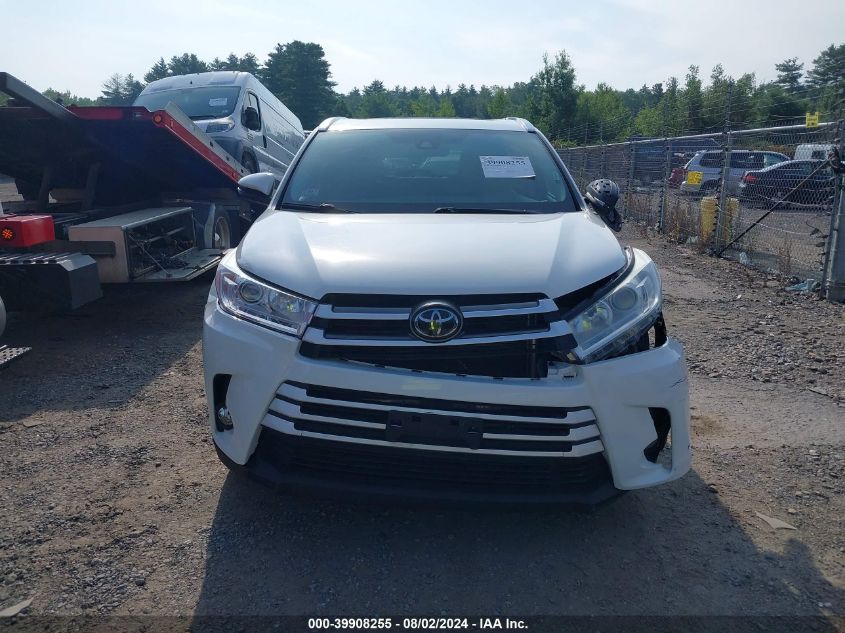 2018 Toyota Highlander Xle VIN: 5TDJZRFH5JS812761 Lot: 39908255