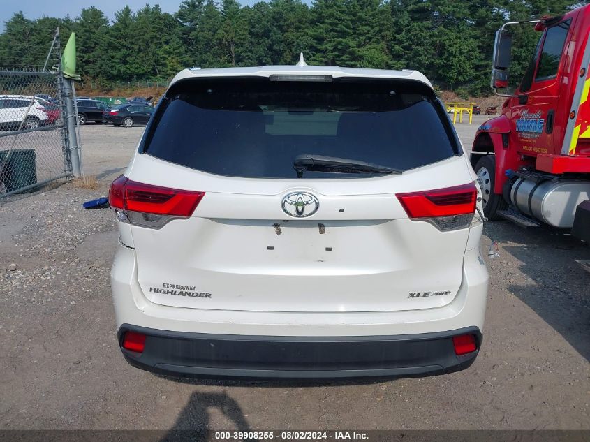 2018 Toyota Highlander Xle VIN: 5TDJZRFH5JS812761 Lot: 39908255