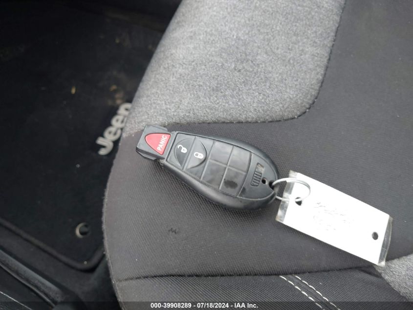 2015 Jeep Cherokee Sport VIN: 1C4PJLAB2FW695021 Lot: 39908289