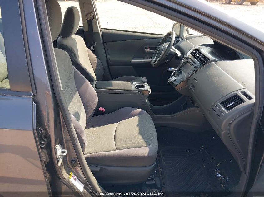 2013 Toyota Prius V Two VIN: JTDZN3EU8D3276923 Lot: 39908299
