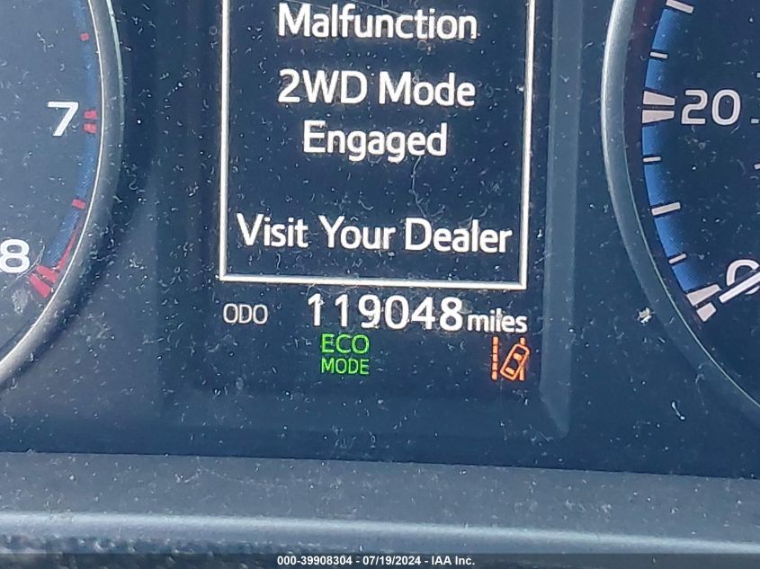 2017 Toyota Rav4 Le VIN: JTMBFREV2HD200026 Lot: 39908304