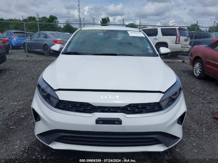 2023 Kia Forte Lxs VIN: 3KPF24AD7PE661281 Lot: 39908359