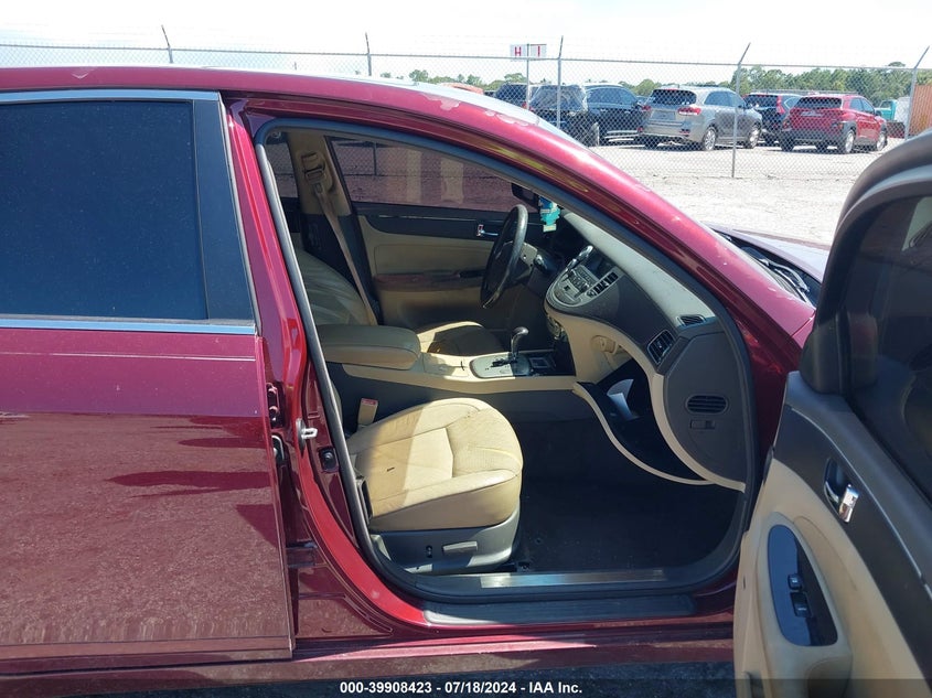 2009 Hyundai Genesis 3.8 VIN: KMHGC46E29U023040 Lot: 39908423