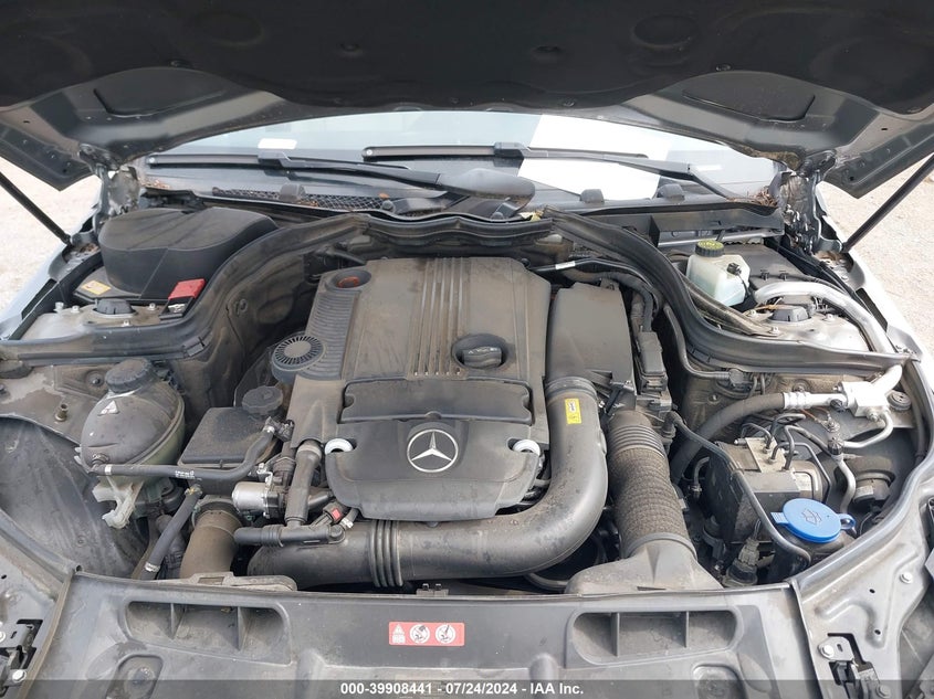 2014 Mercedes-Benz C 250 VIN: WDDGF4HB1EA943029 Lot: 39908441
