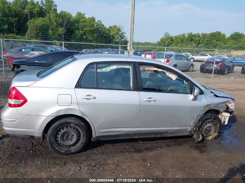 2011 Nissan Versa 1.8S VIN: 3N1BC1AP2BL389010 Lot: 39908448
