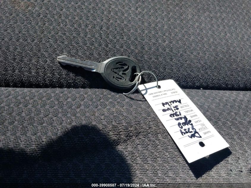 2002 Dodge Ram 1500 VIN: 3D7HU18N72G139754 Lot: 39908587