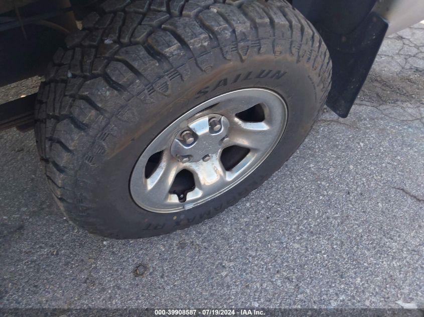 2002 Dodge Ram 1500 VIN: 3D7HU18N72G139754 Lot: 39908587