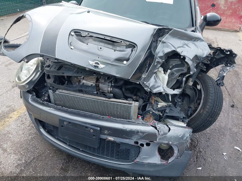 2009 Mini Cooper S Clubman VIN: WMWMM33599TP93080 Lot: 39908601