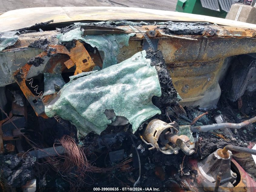 1990 Chevrolet Gmt-400 K2500 VIN: 1GCGK24K6LE171665 Lot: 39908635