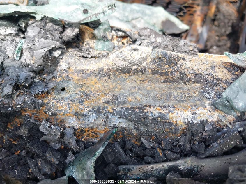 1990 Chevrolet Gmt-400 K2500 VIN: 1GCGK24K6LE171665 Lot: 39908635