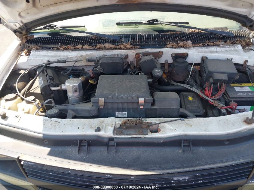 2004 Chevrolet Astro VIN: 1GCDM19X04B117955 Lot: 39908850