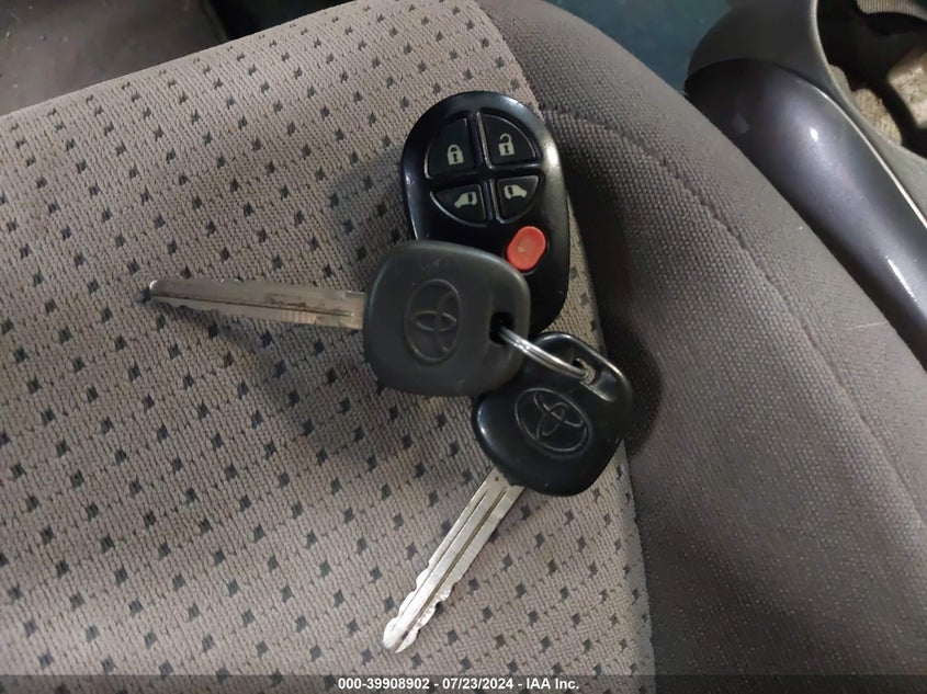 2009 Toyota Sienna Le VIN: 5TDZK23C59S245485 Lot: 39908902