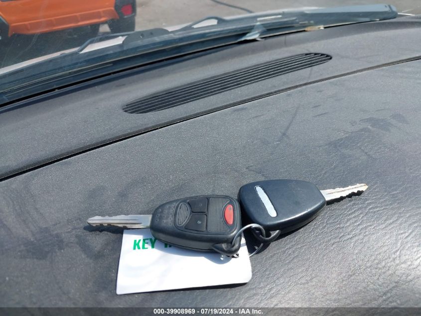 2005 Chrysler Town & Country VIN: 1C4GP45R15B161896 Lot: 39908969